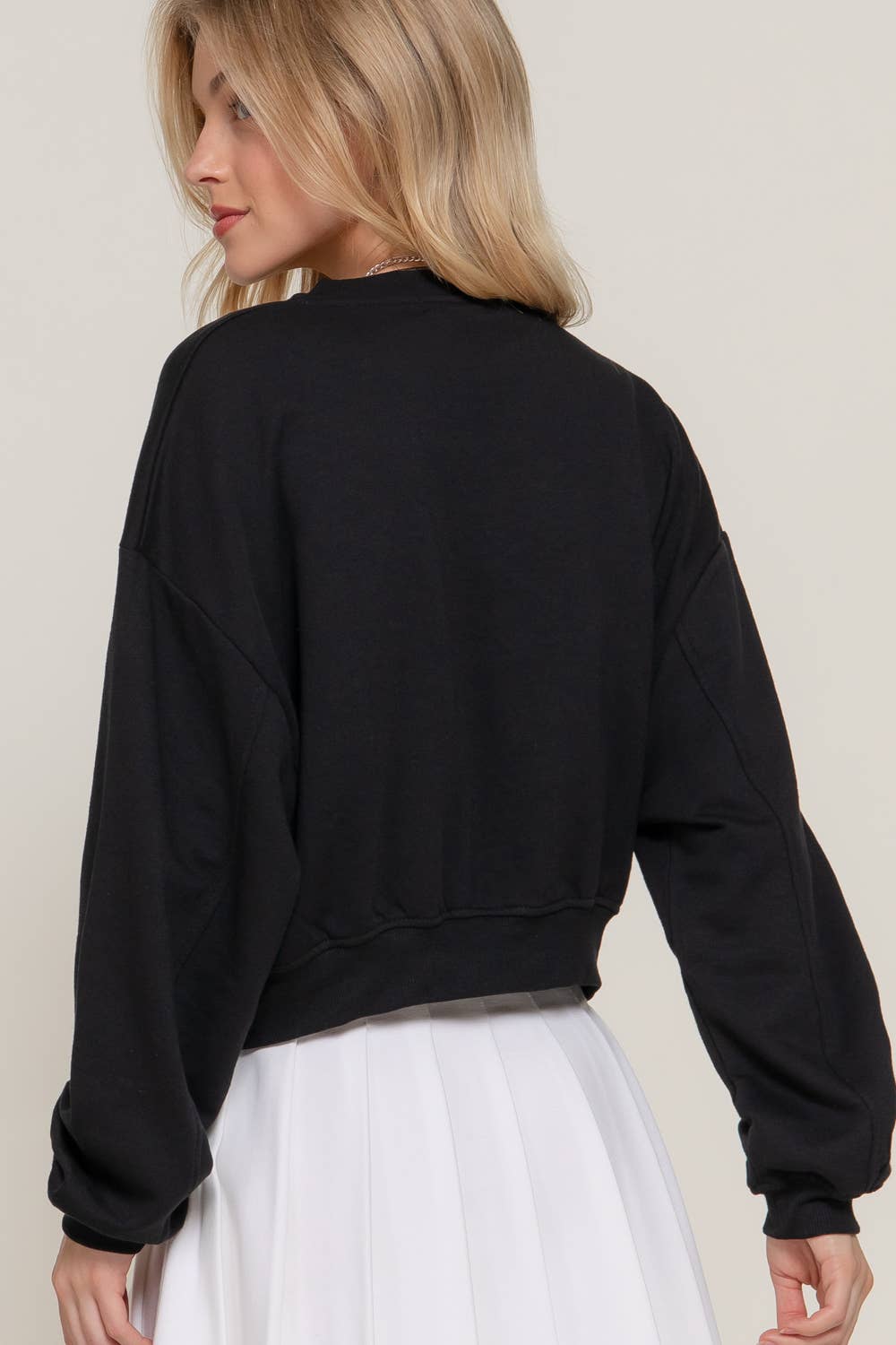 Long Sleeve Crew Neck Short Sweatshirt