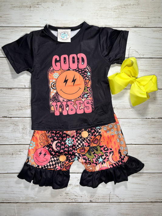 Good Vibes Shorts Outfit Set