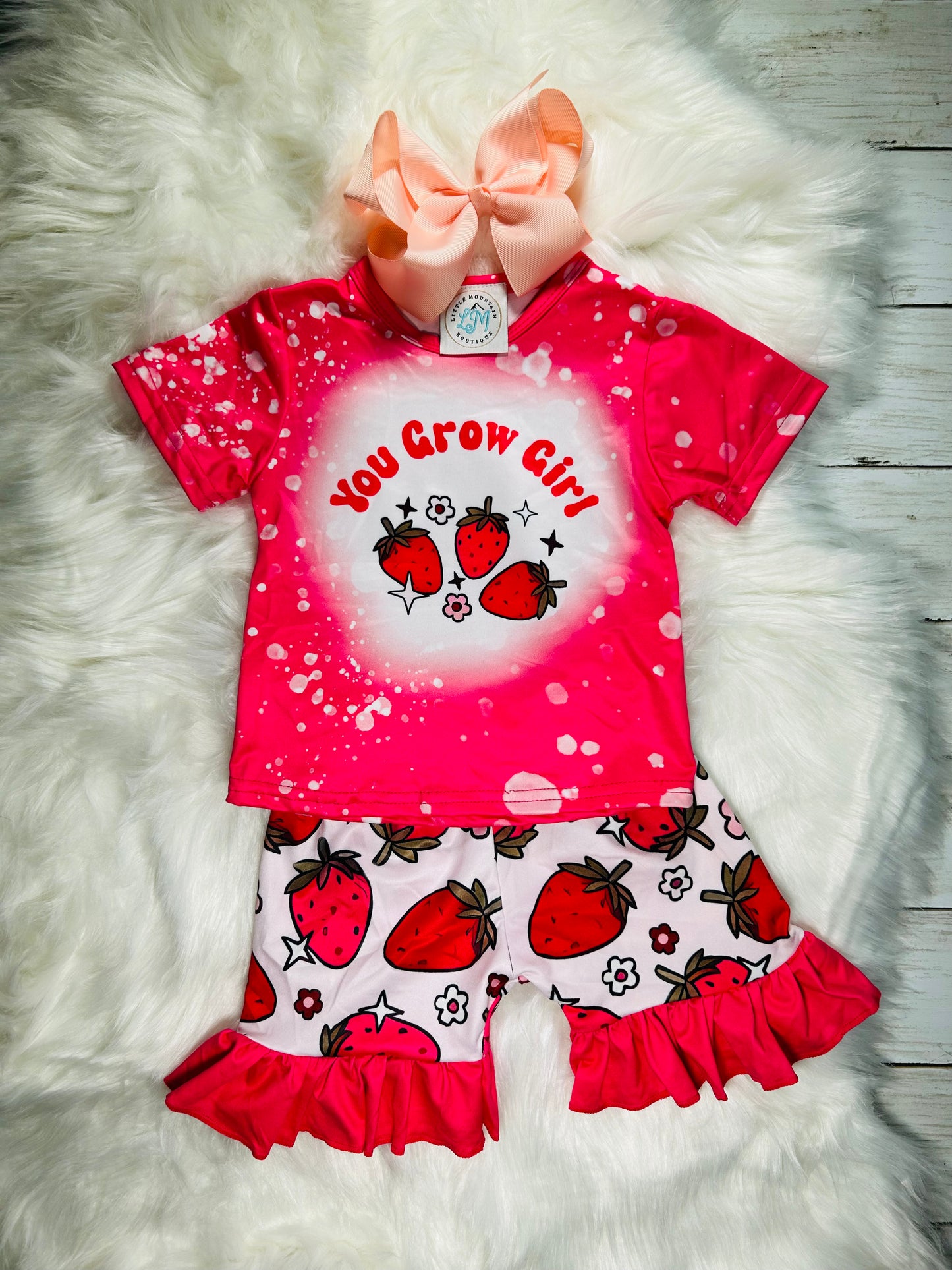 You Grow Girl Short Outfit Set